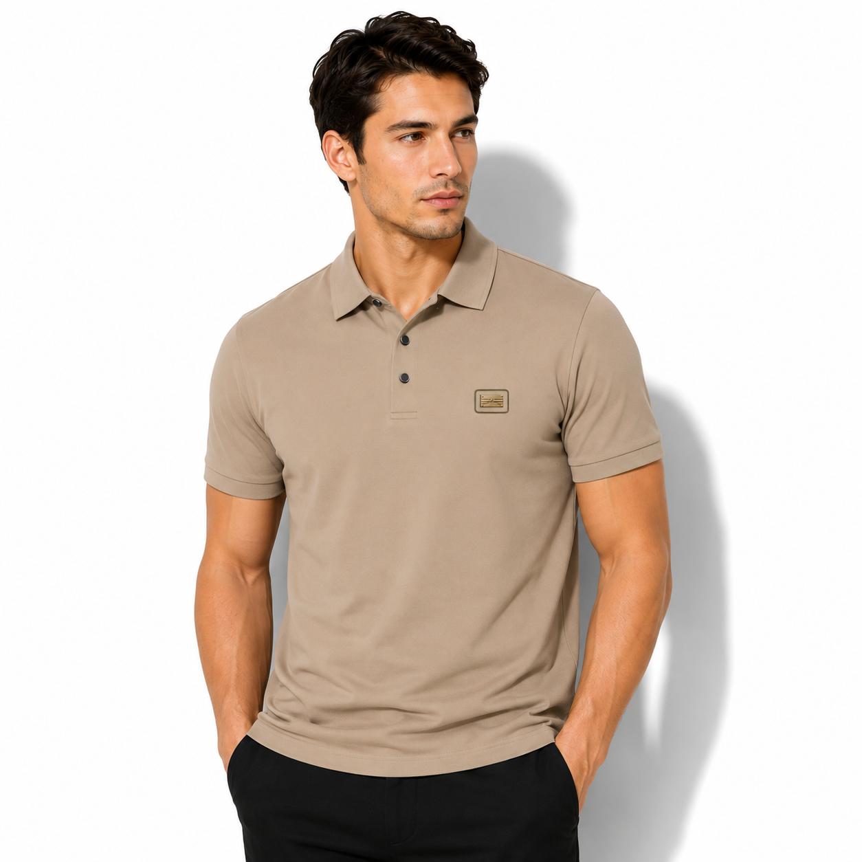 PAVINI Men’s Classic Metal-Badge Short Sleeve Polo Shirt – P-26-402
