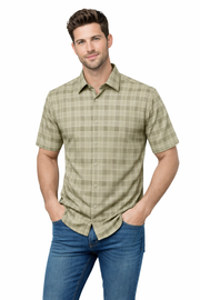 Men’s Short Sleeve Button-Down Shirt – Plaid