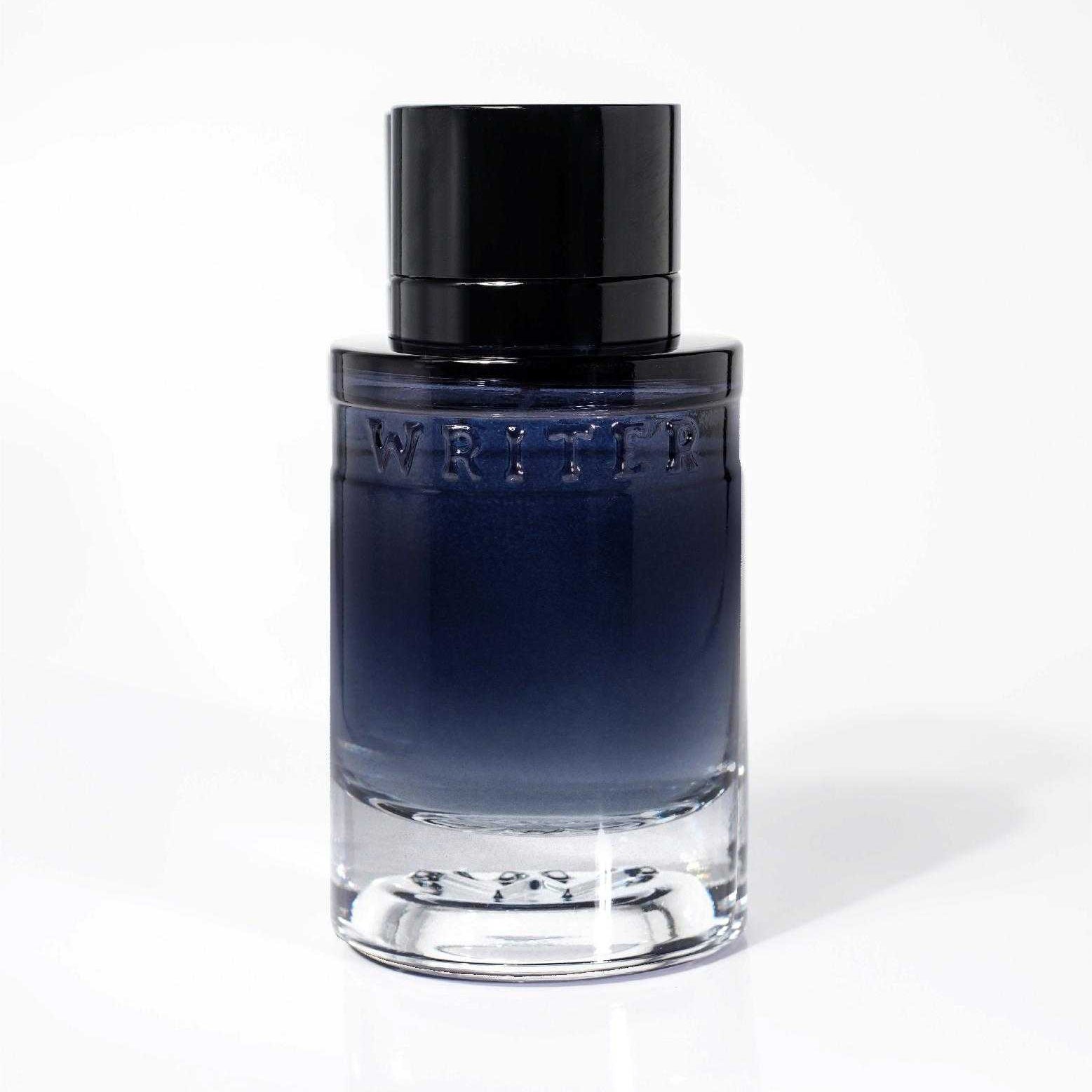 Cyrus Perfumes Writer